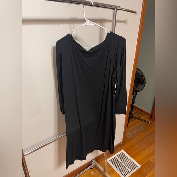 Lilly Pulitzer dress, black dress, size xl, gently used condition - Picture 2 of 2